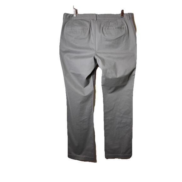 Old Navy Women’s 16 Tall Khakis Boot-Cut Stretch Pants Gray Cotton Blend Casual‎ - Picture 5 of 6